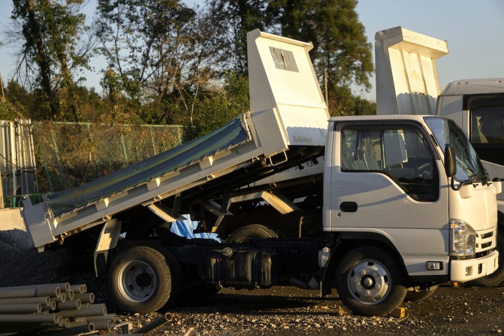 収集運搬業に使用する車両