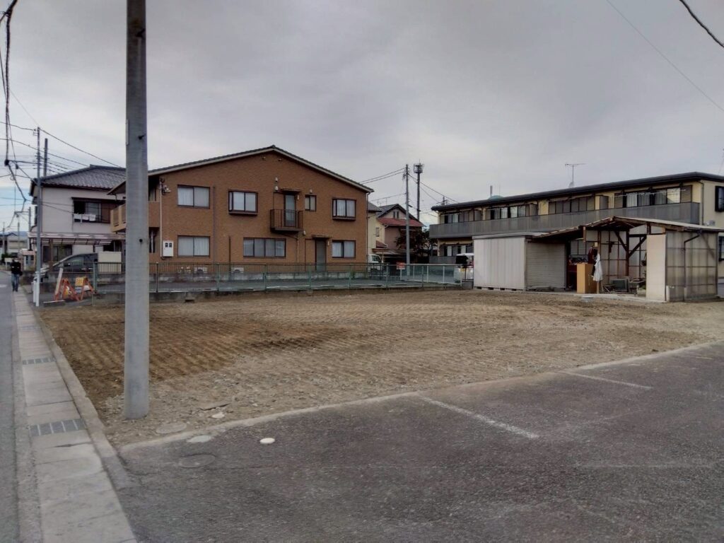 解体工事が完了し更地になった土地